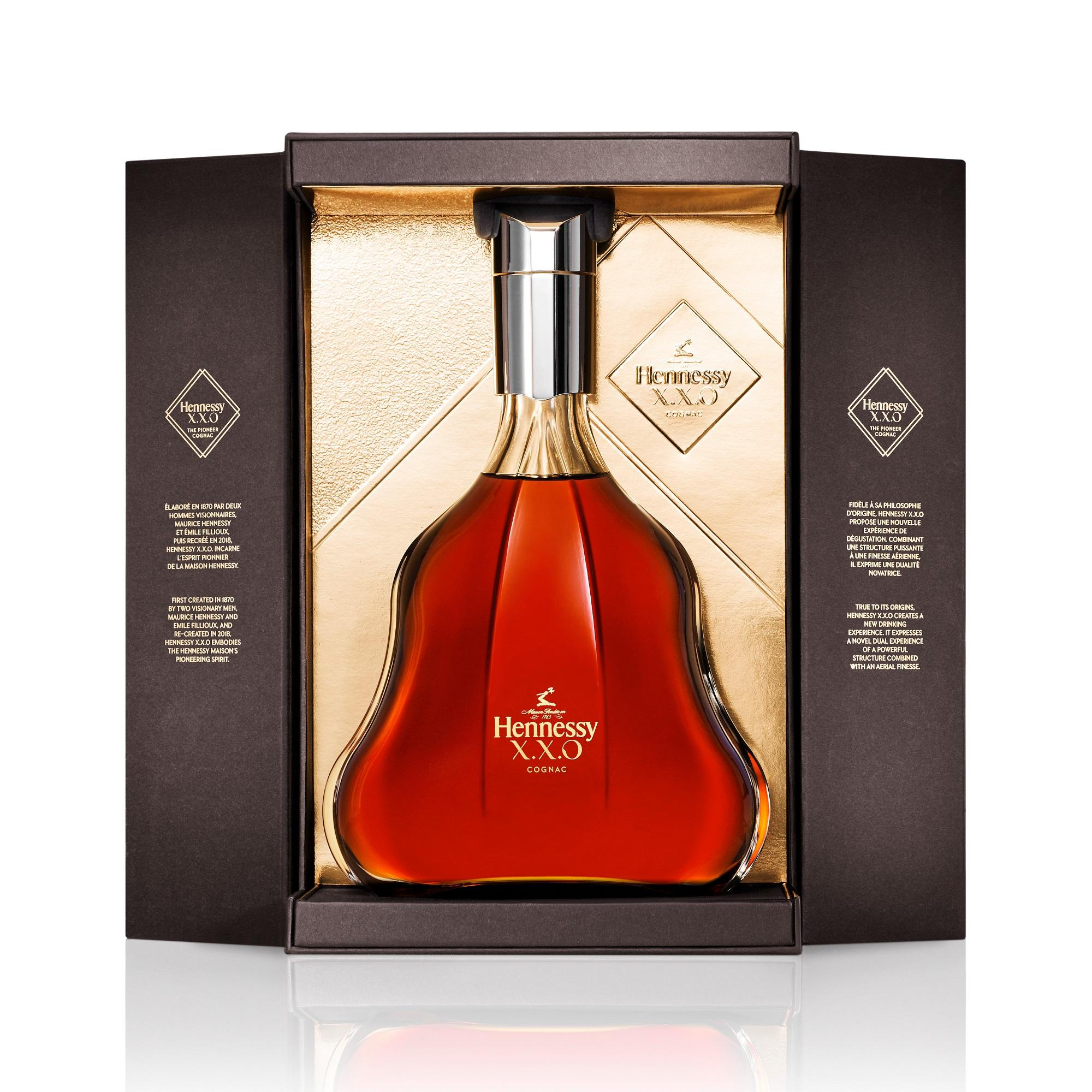 Hennessy XO - Bottle With Giftbox