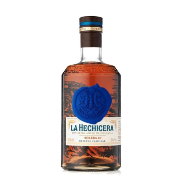 La Hechicera Colombian Rum  _1